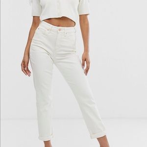 New Look Petite waist enhance jeans in ecru